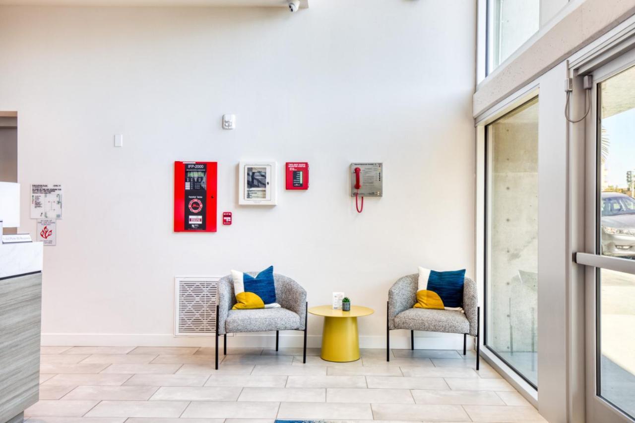 Apartment Westchester 2br W Pool Gym Wd 5 Mins To Lax Lax-669